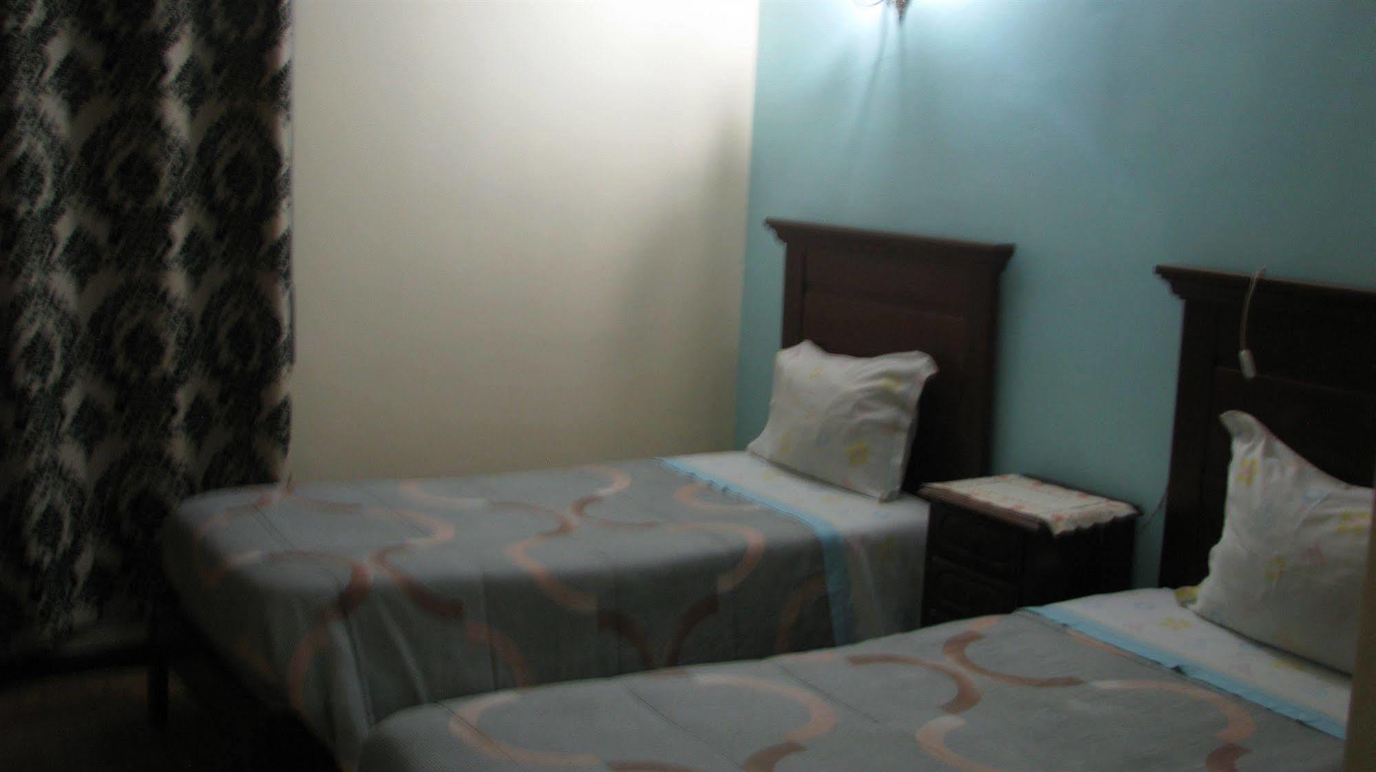 Residencial Novo - Local Casa de hóspedes Porto